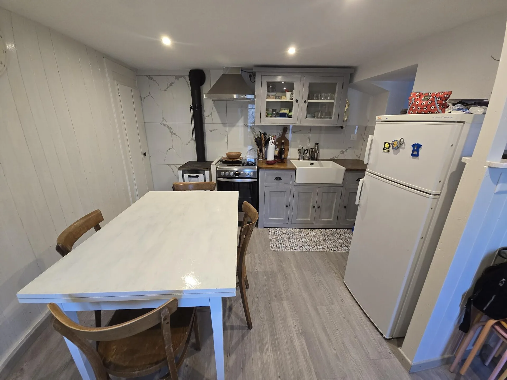 CHARAKTERISTISCHES RUSTIKALES WOHNHAUS 3.5 ZIMMER IN LOCARNO