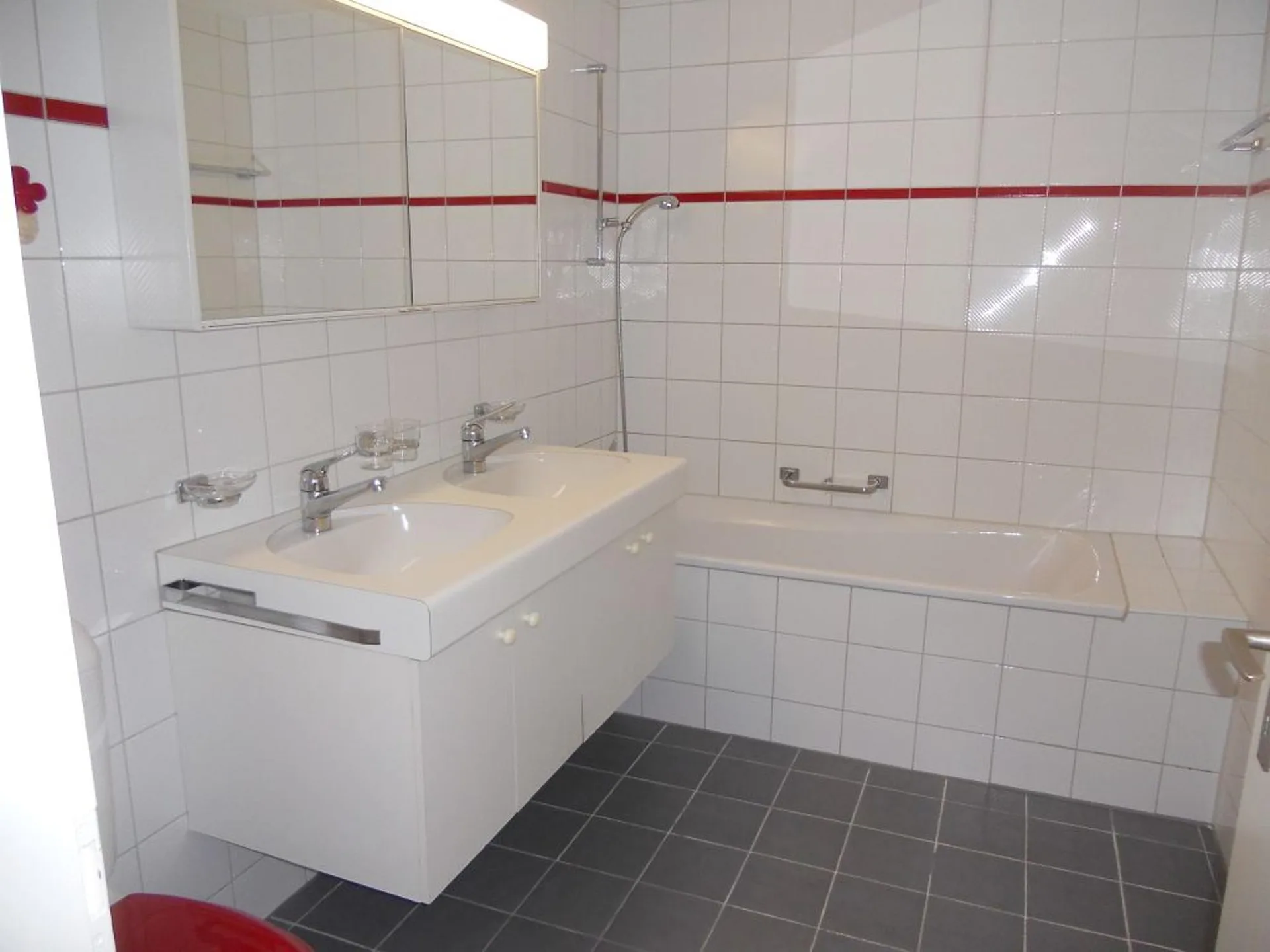 4-Zimmerwohnung, 1. Stock rechts