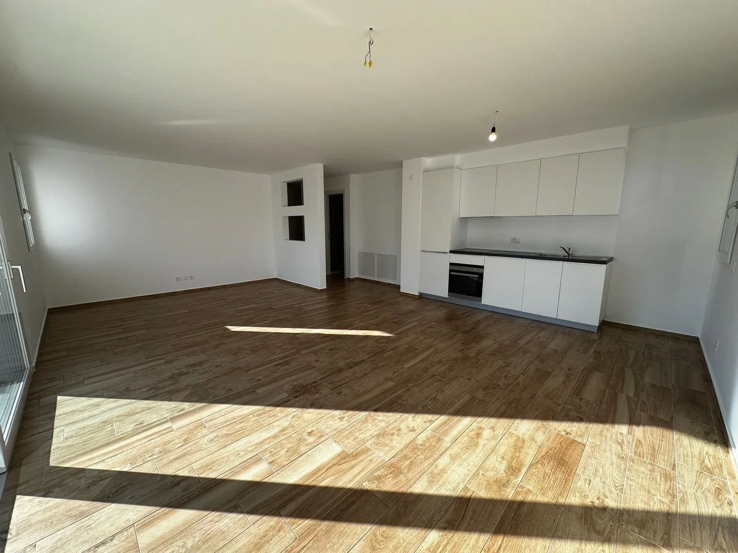 VACALLO – Ampio 3.5 locali con 2 balconi abitabili e 2 bagni, ideale per famiglie (2° piano)