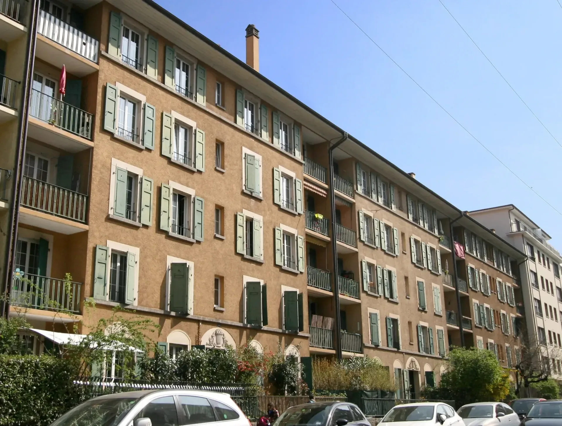 Wohnung mit 4 Zimmern und Balkon in Acacias