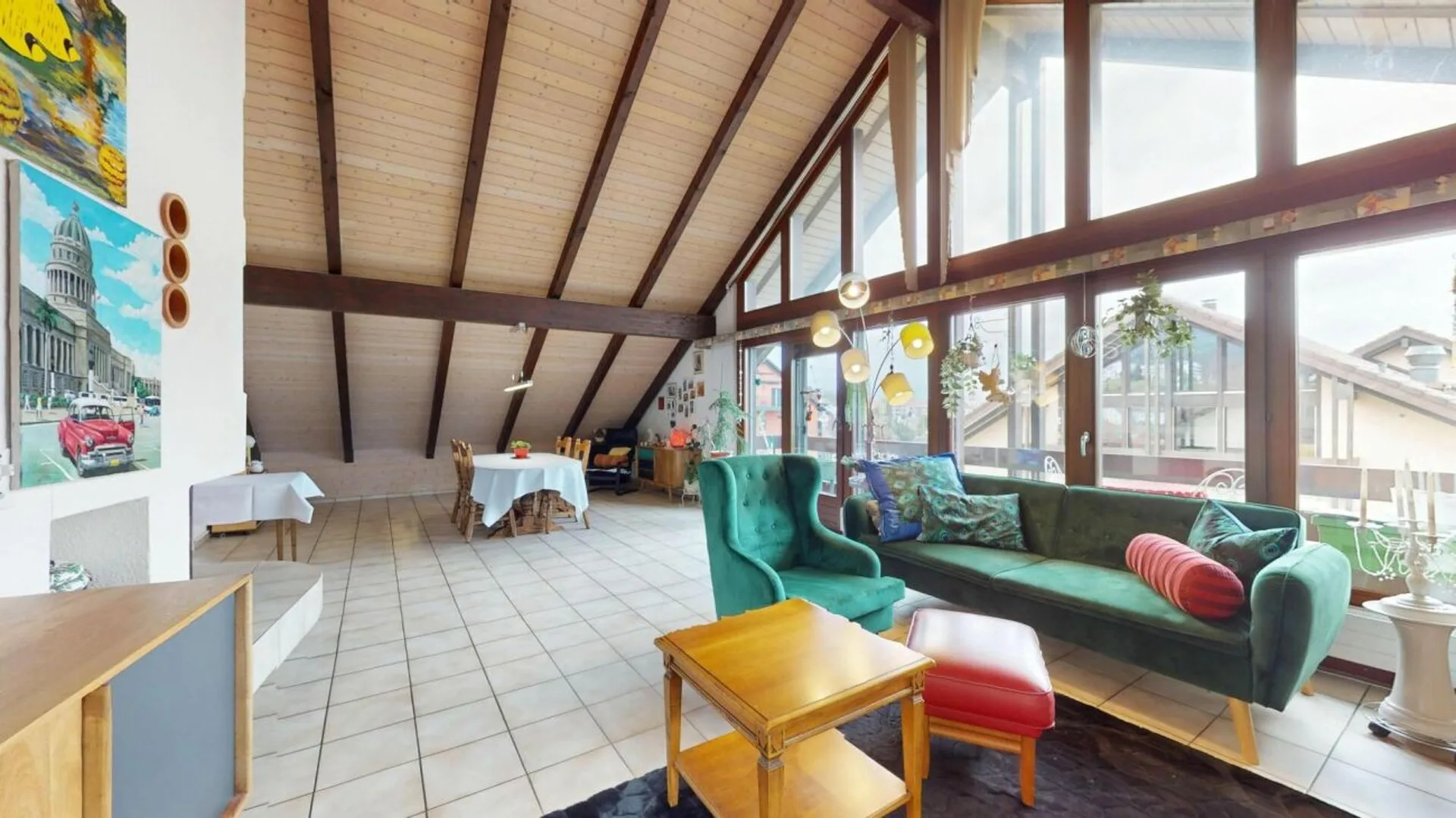 Lichtdurchflutete 4.5-Zimmer-Dachwohnung mit Loft-Charakter in Winznau