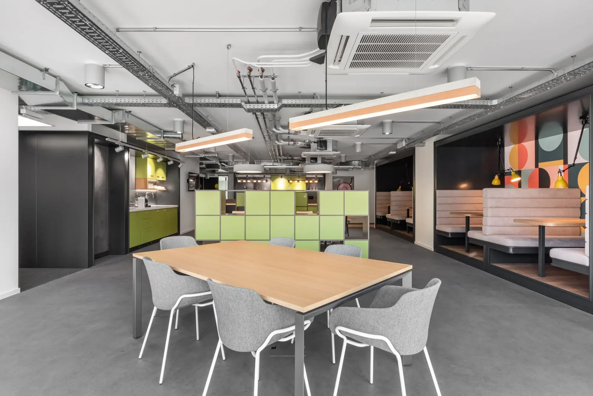 Büro für 10 Personen bei Regus Bessieres