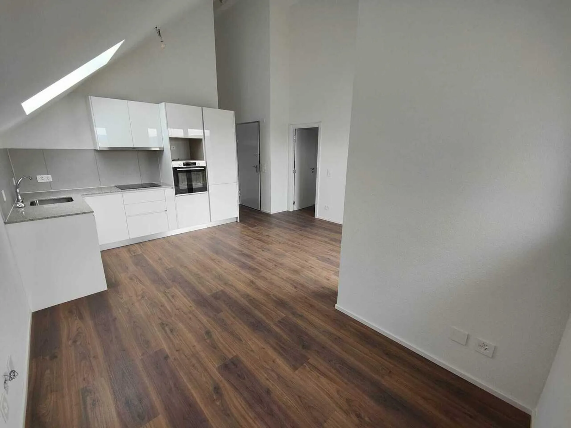 Appartement de 2,5 pièces au 2e étage avec jardin commun