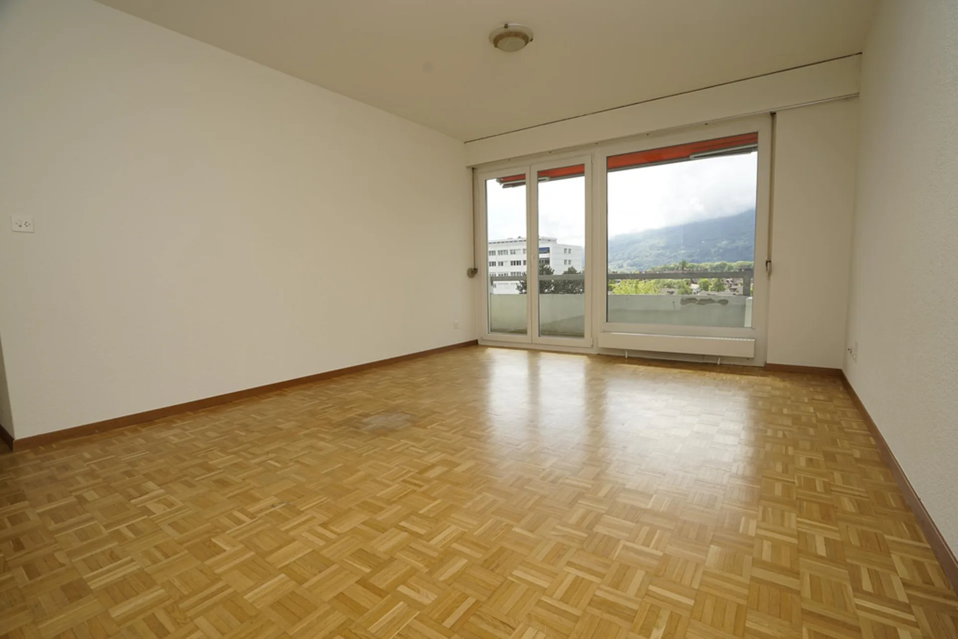 2-Zimmer-Wohnung mit Balkon zu vermieten
