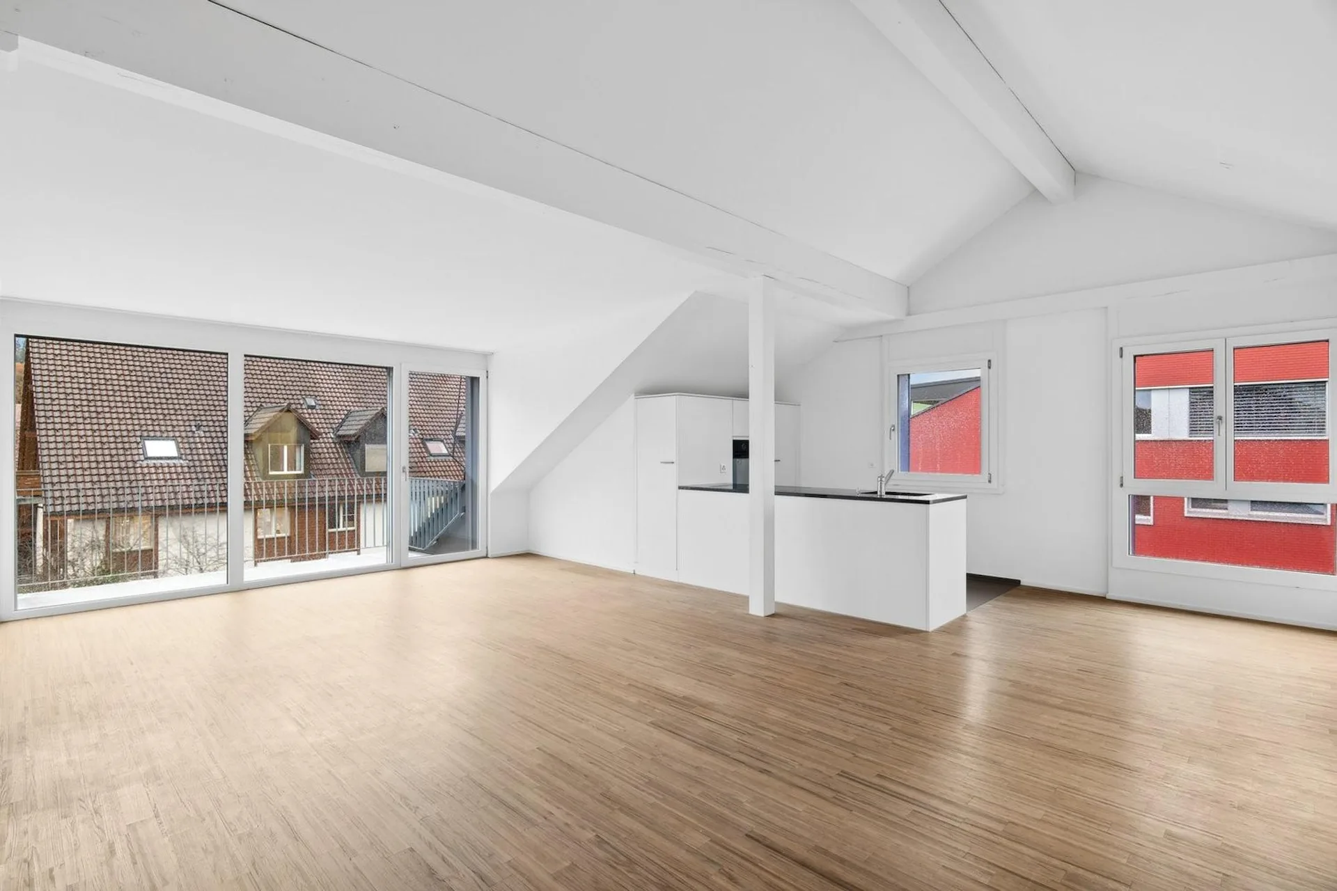 Topmoderne 3.5-Zimmer-Dachwohnung in Niederscherli  1 Monat gratis!