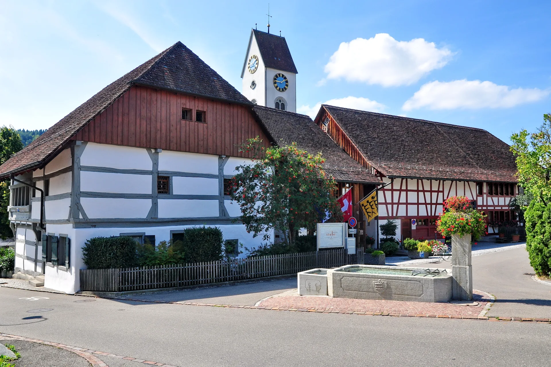 8192 Glattfelden