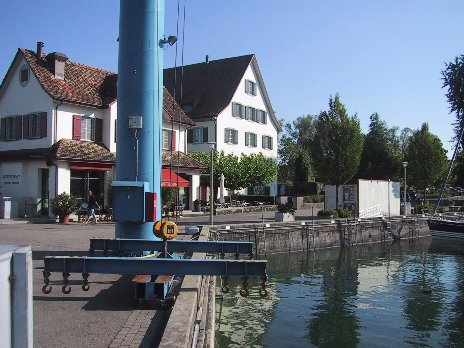 8598 Bottighofen