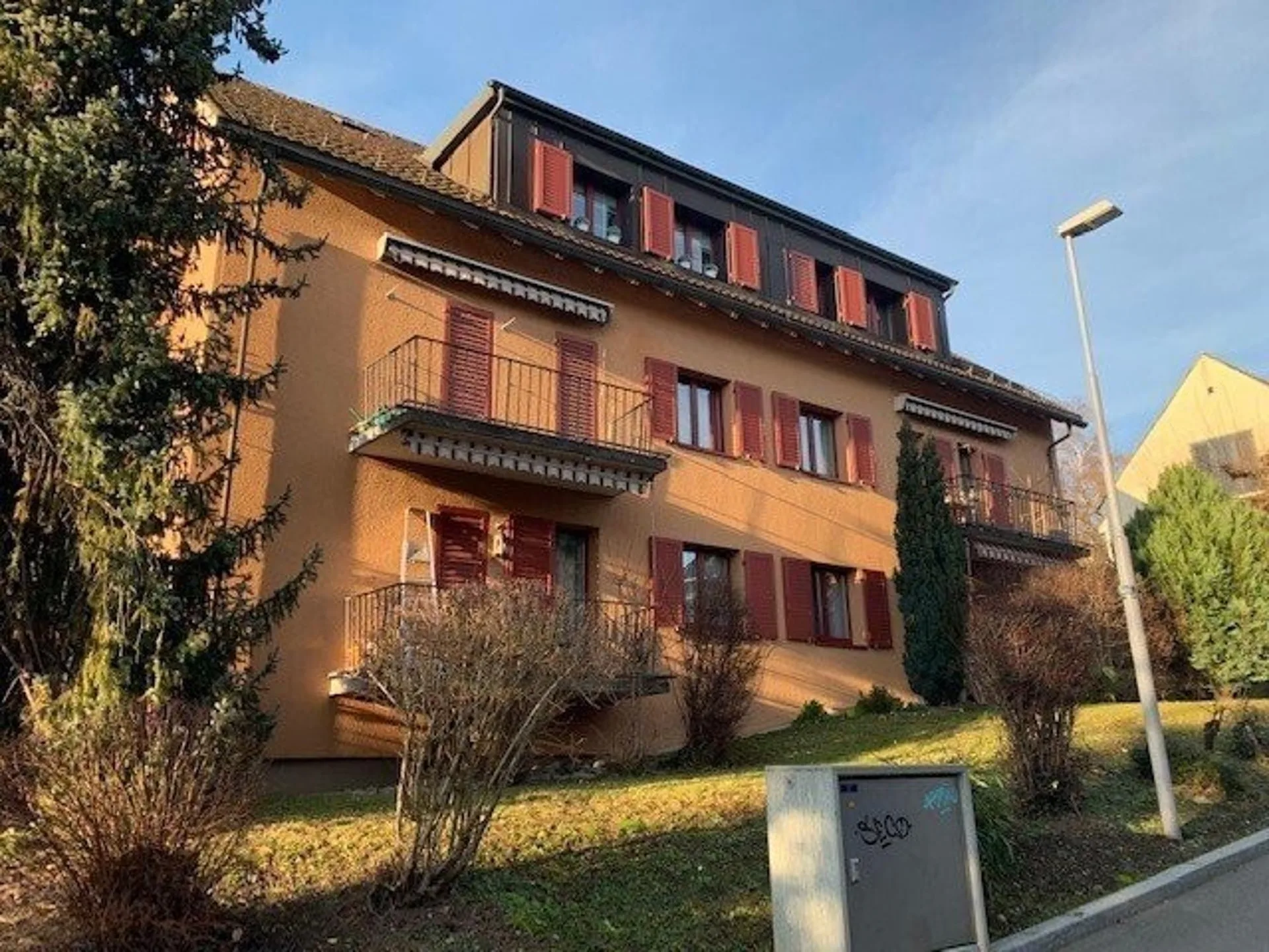 Schöne Wohnung im äusseren Seefeld - befristet bis 30.09.2027