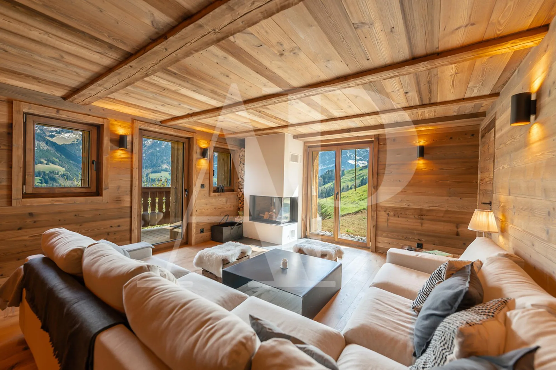 Avanthay Immobilier - Val-d'Illiez - Chalet d'exception en reconstruction - 6,5 pièces - 4 chambres
