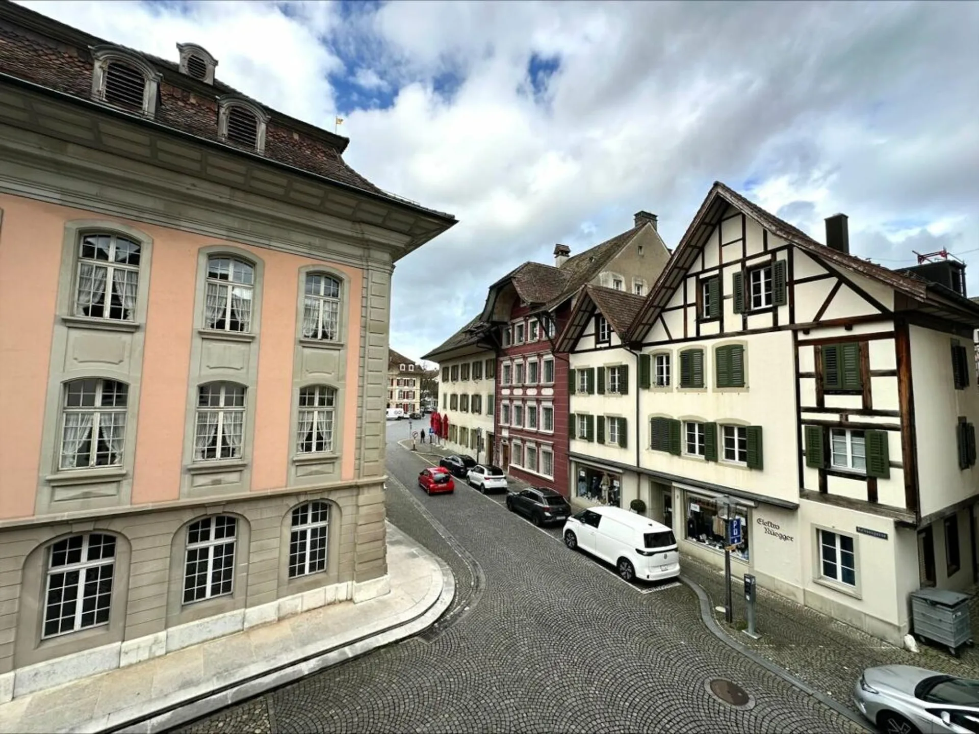 Image 10