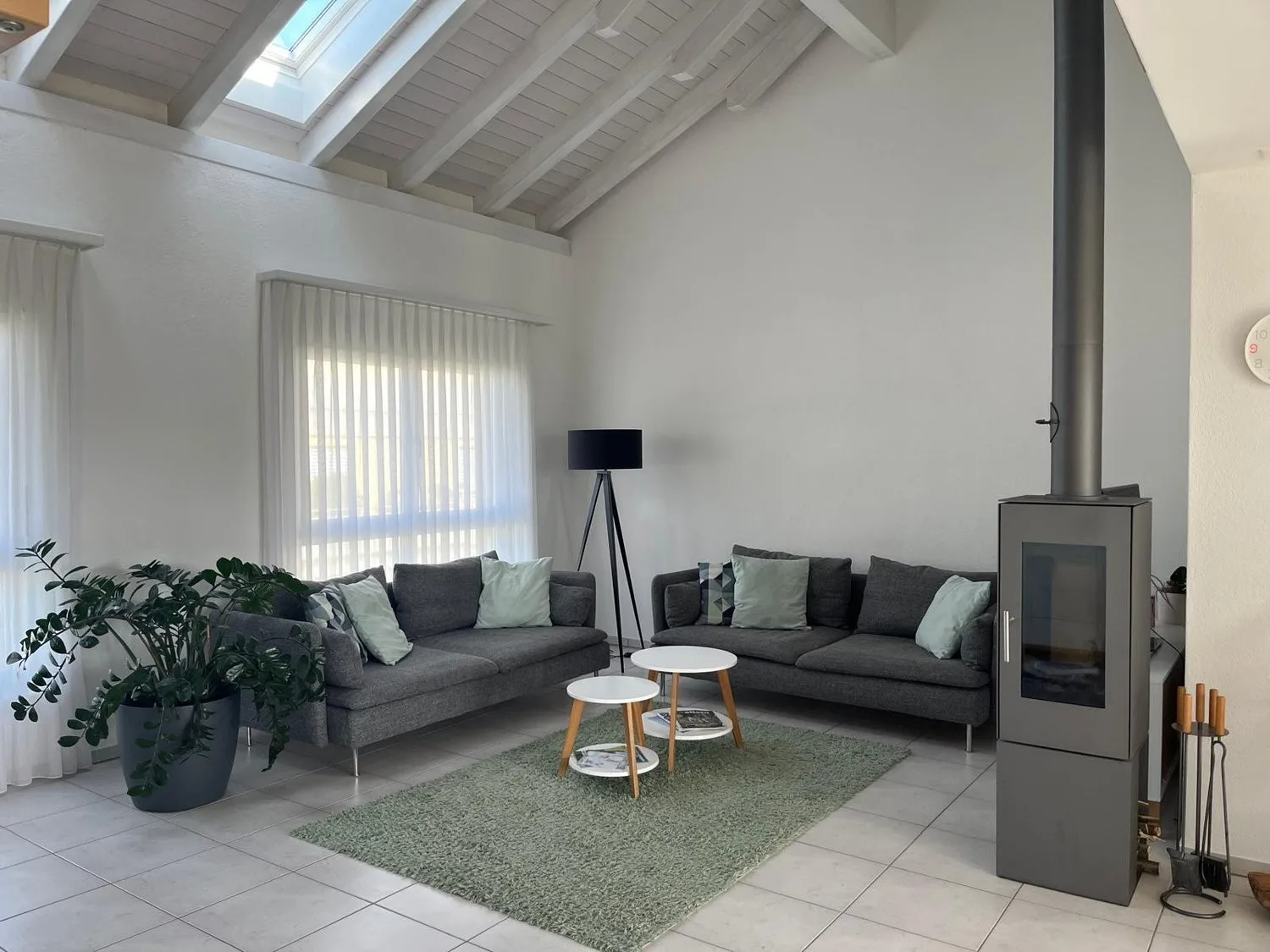5½ ZIMMER-MAISONETTEWOHNUNG IN BERIKON (AG), MÖBLIERT, TEMPORÄR