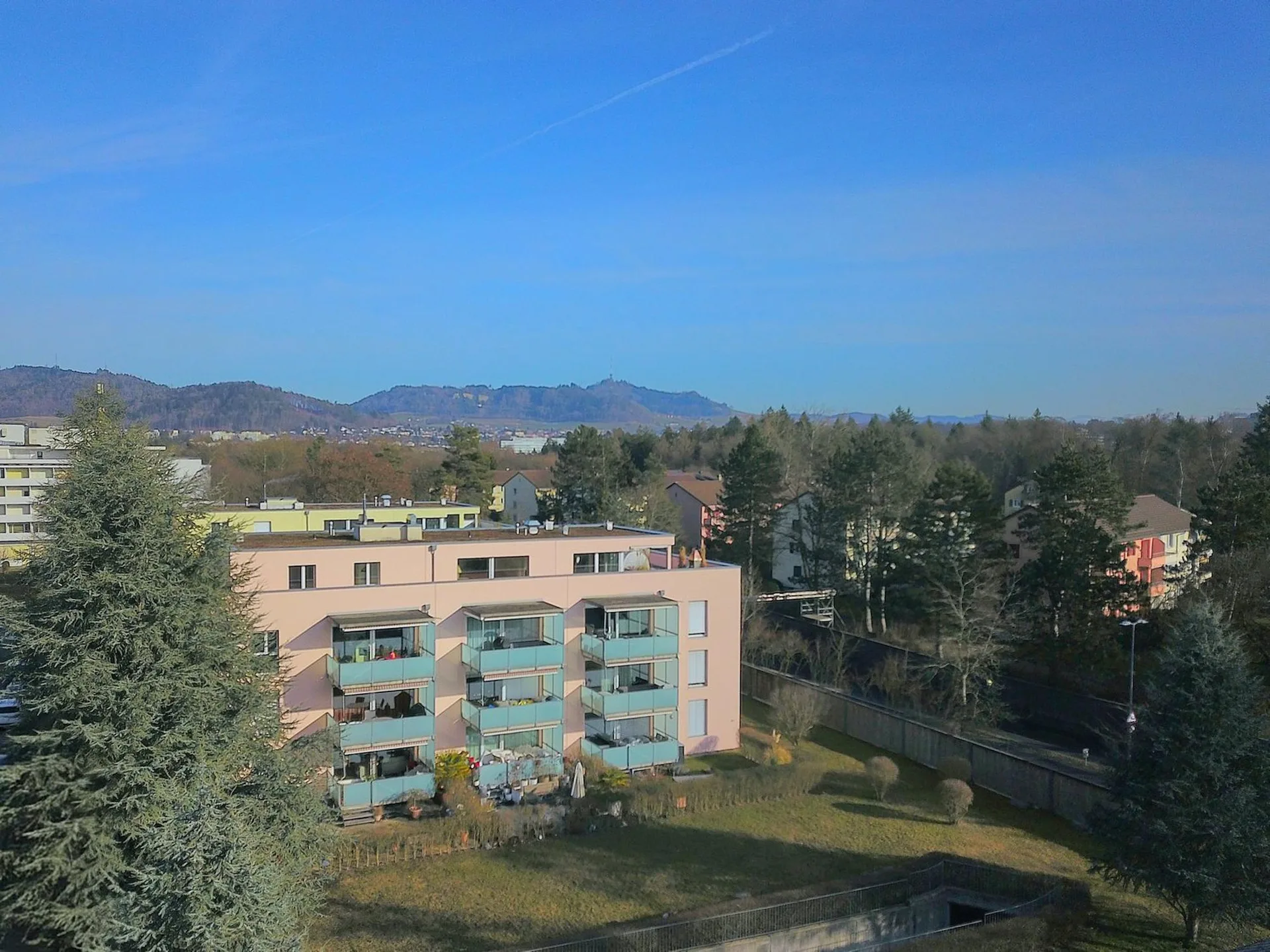 Moderne 5.5 Zimmer Attika-Stadtwohnung mit herrlicher Weitsicht