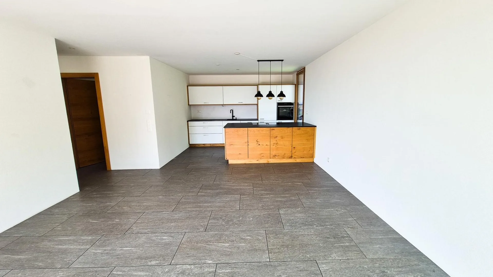 Arcegno - appartement moderne 2,5 pièces + pièce hobby (ref. 1513-002)