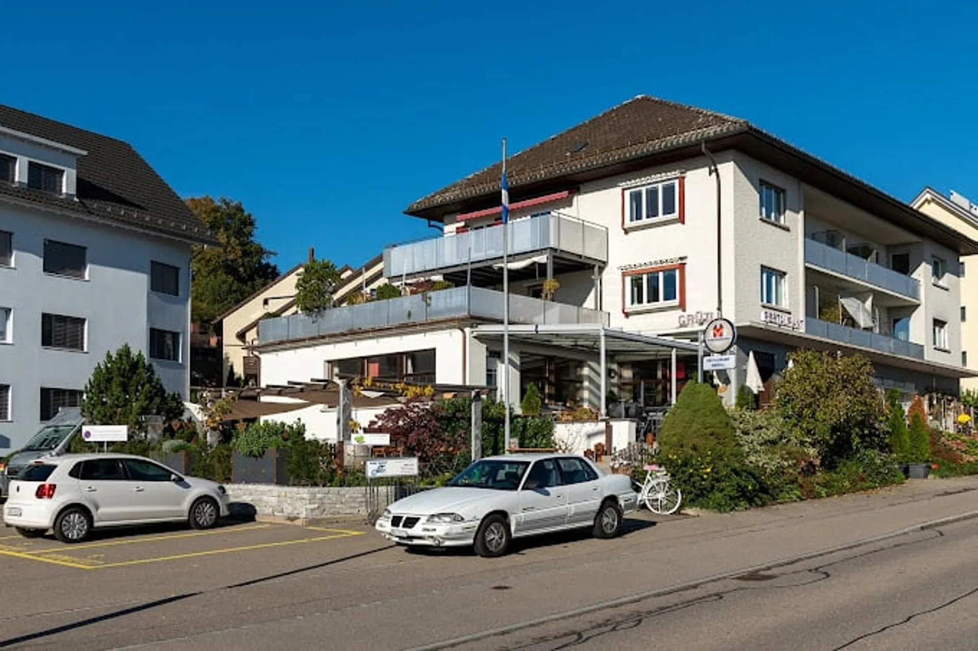 Appartamento di 4,5 locali affascinante in un quartiere residenziale soleggiato di Hinteregg