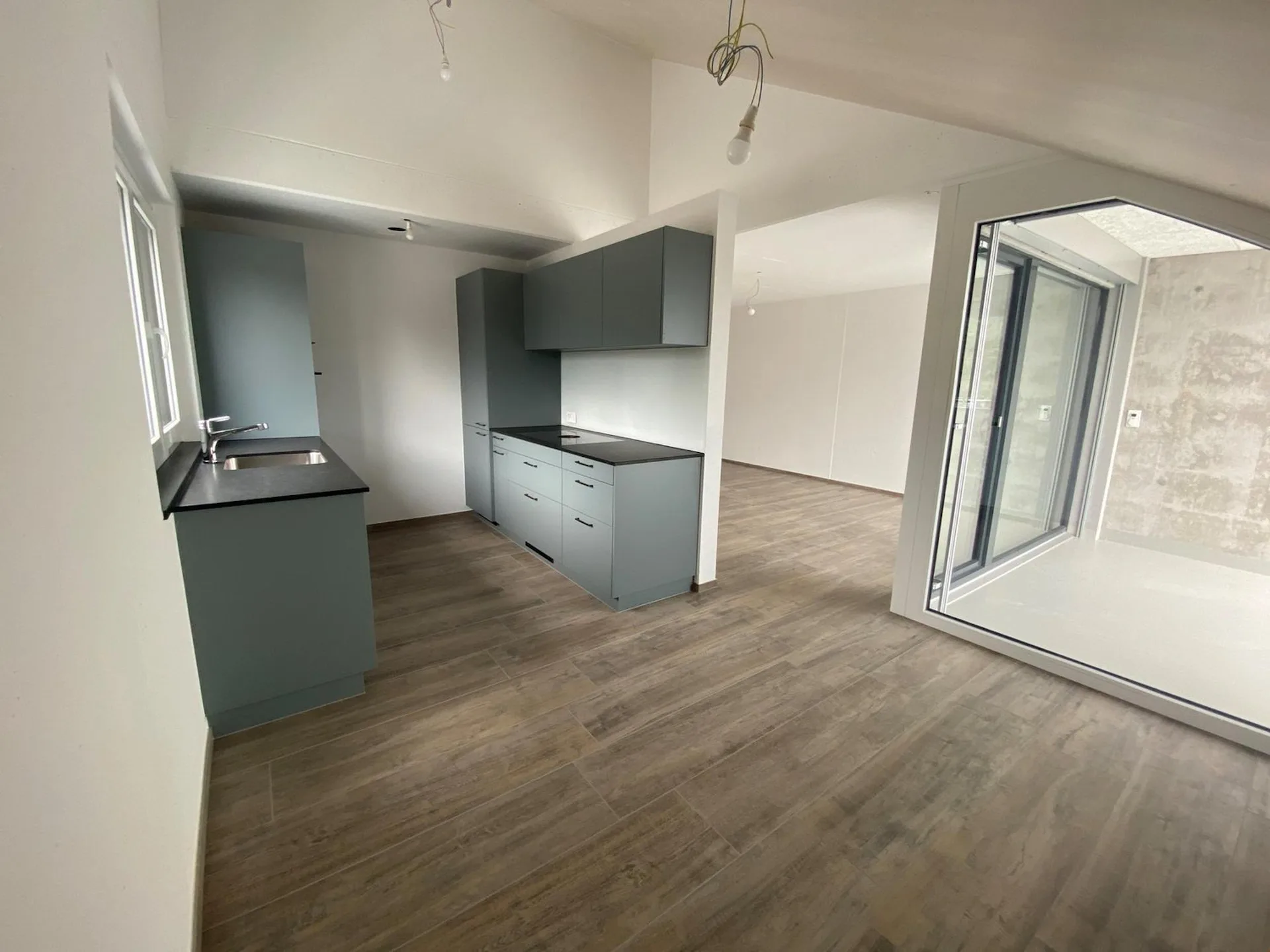 Moderne 5.5 Zimmer Maisonettewohnung an zentraler Lage