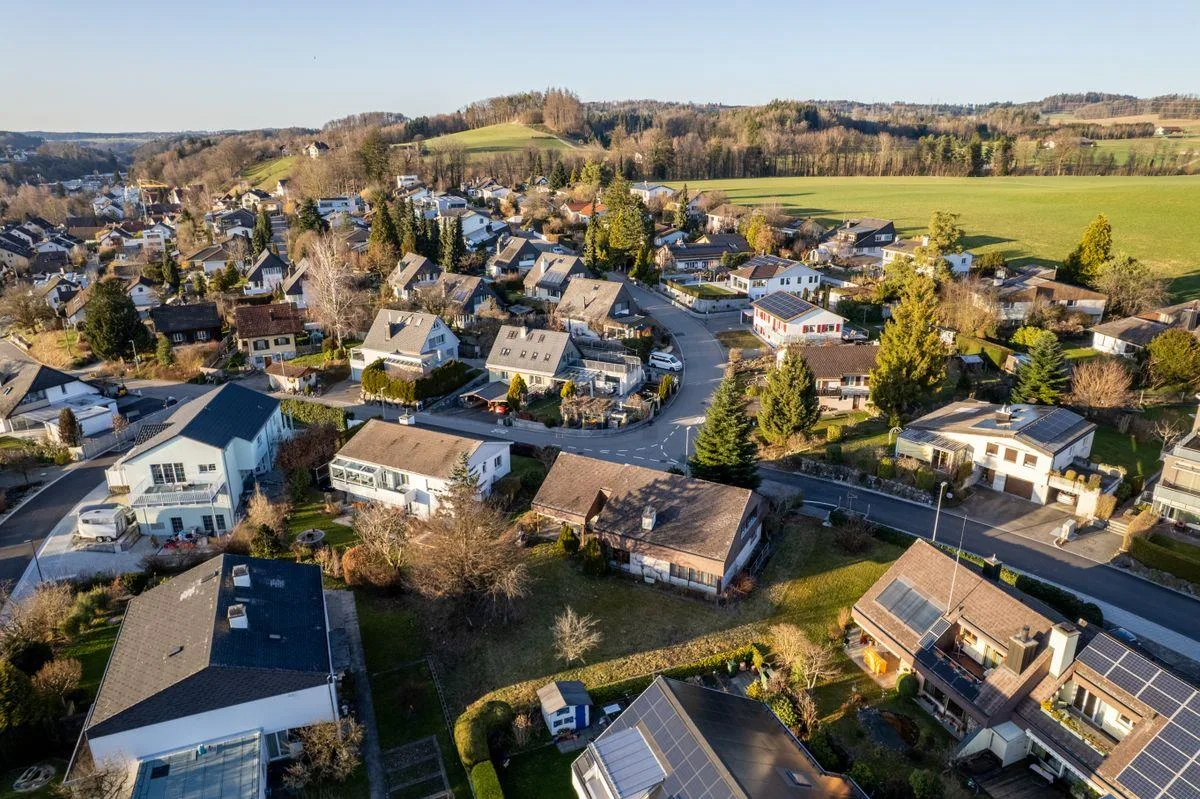 Geräumiges Zuhause in Illnau mit Platz für eigene Ideen