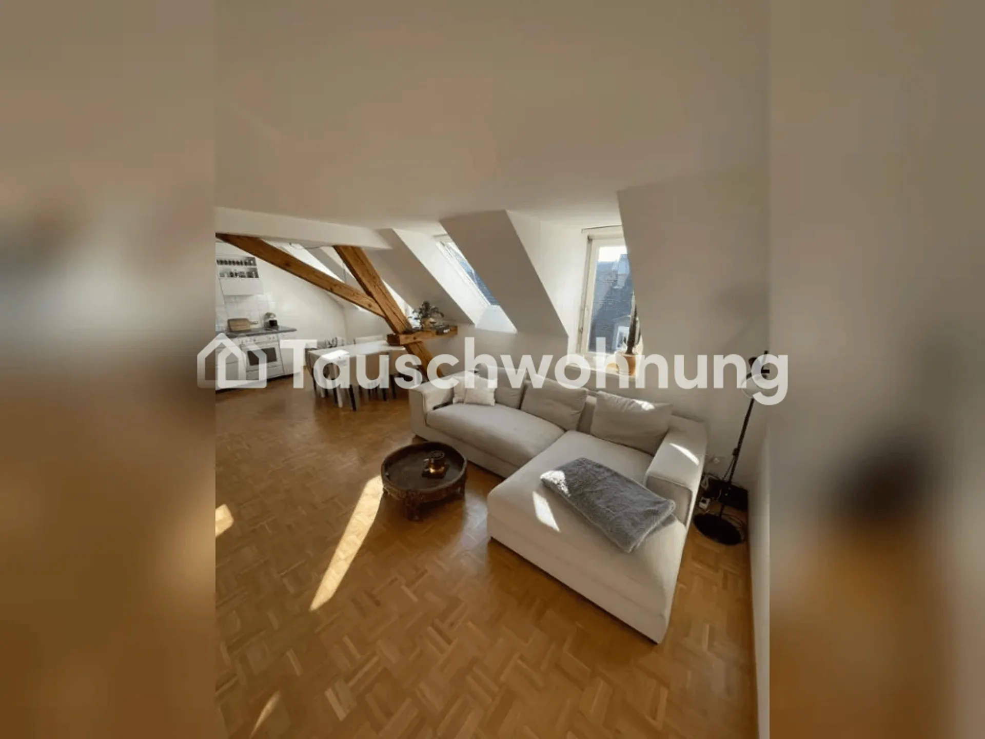 Gemütlich & Zentrale Wohnung im Kreis 4