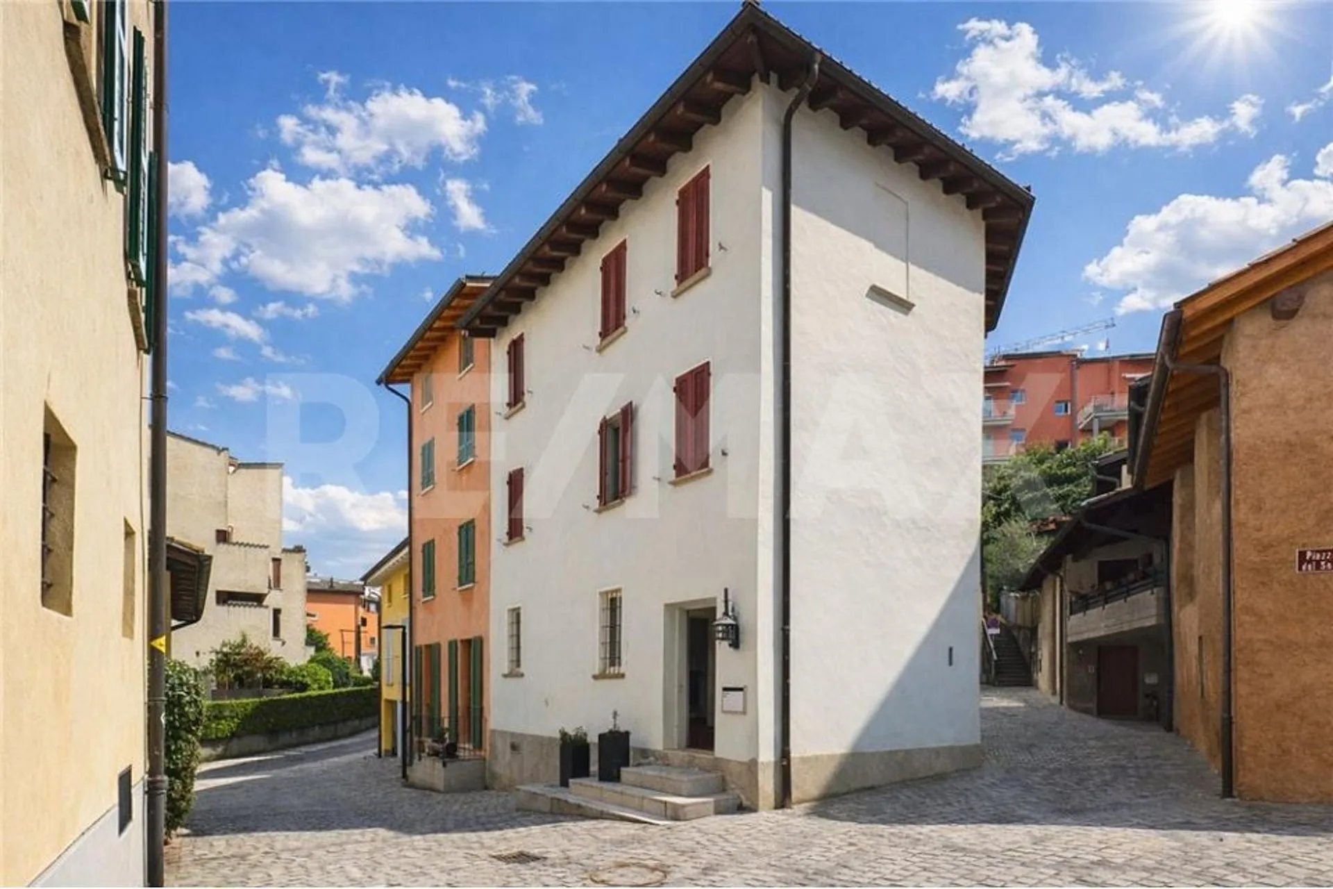 4.5-Zimmer-Haus im historischen Dorfkern von Agno