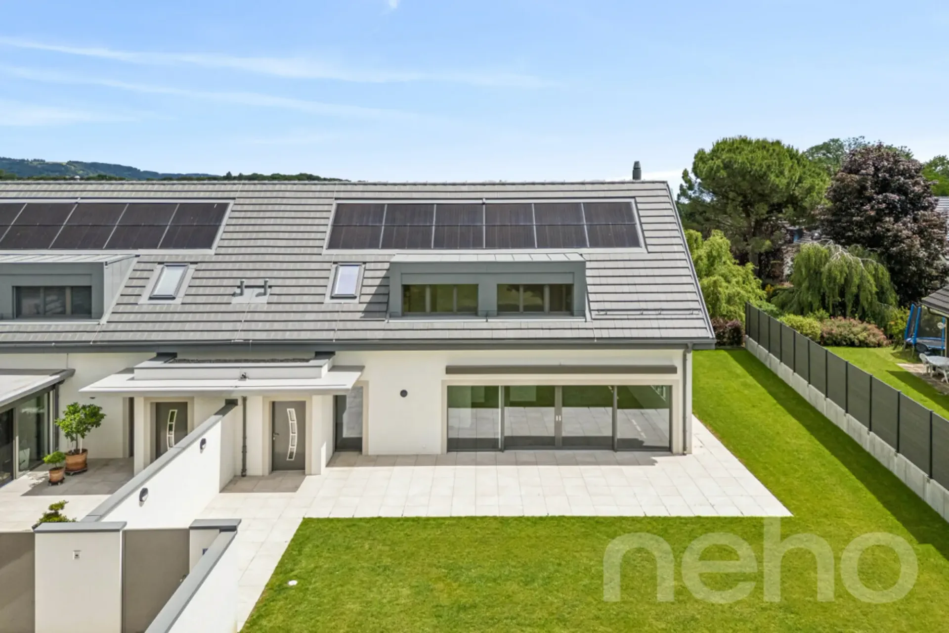 Neues Reihenhaus mit Garten, schönen Räumen und sorgfältiger Ausführung