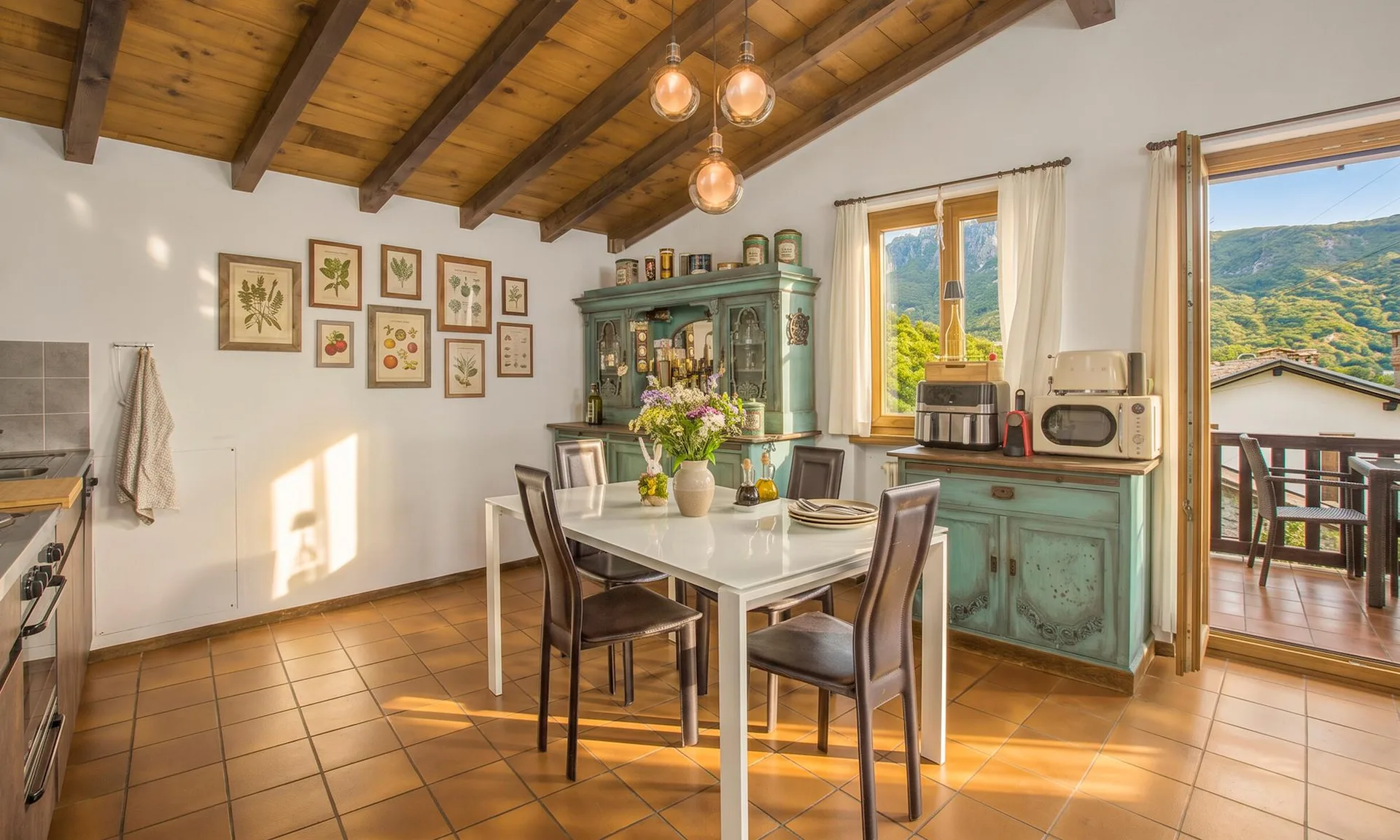 BELLA CASA TICINESE 3.5 CON TERRENO EDIFICABILE A LUGAGGIA