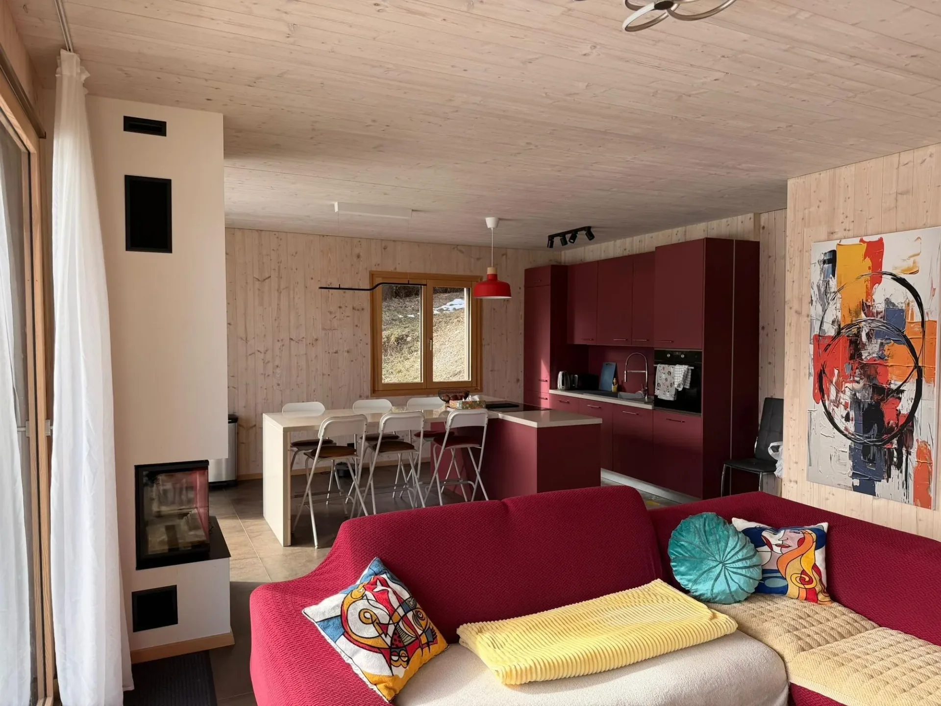 Moderne 5,5 Zimmer - elegantes Minergie-Reihenhaus im Herzen von Lens