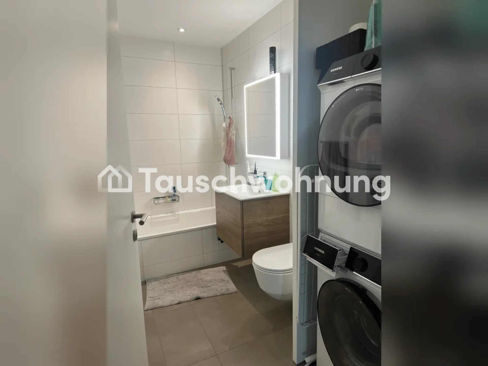 Root: Gemütliche 4.5-Zimmer-Wohnung mit Sauna, Gym uvm