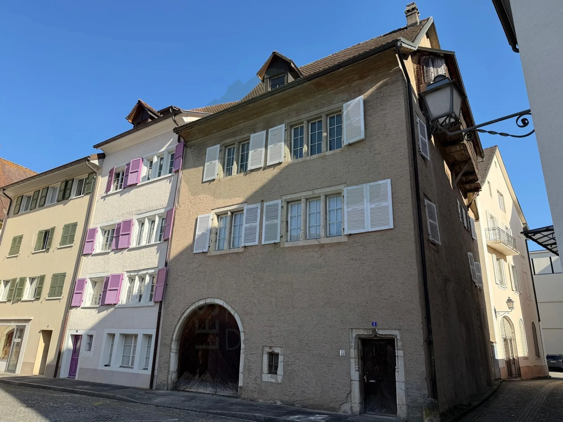 Charmantes altes Haus mit Sanierung - Schöne Räume und Potenzial