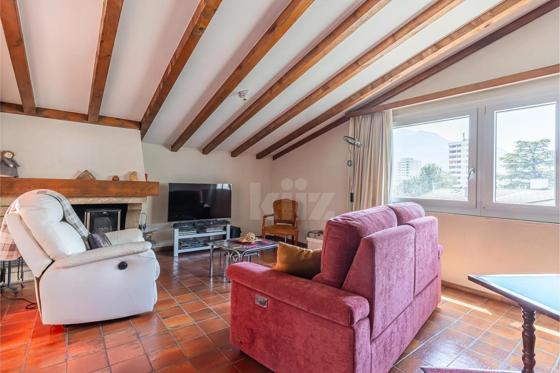 Appartement im letzten Stock mit Terrasse