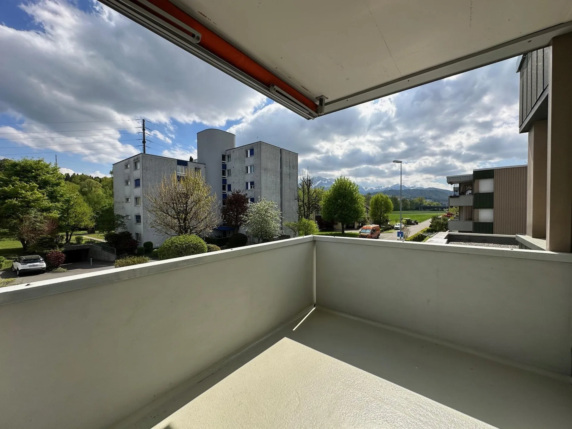 Traumhafte Weitsicht  Ihr neues Zuhause in Emmen