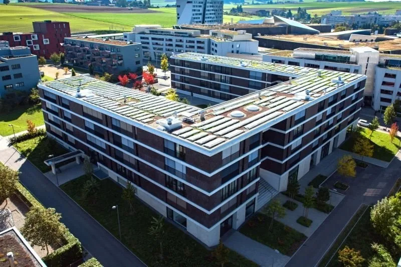Gemütliche 2.5-Zimmer-Wohnung mit Balkon in Bern Brünnen