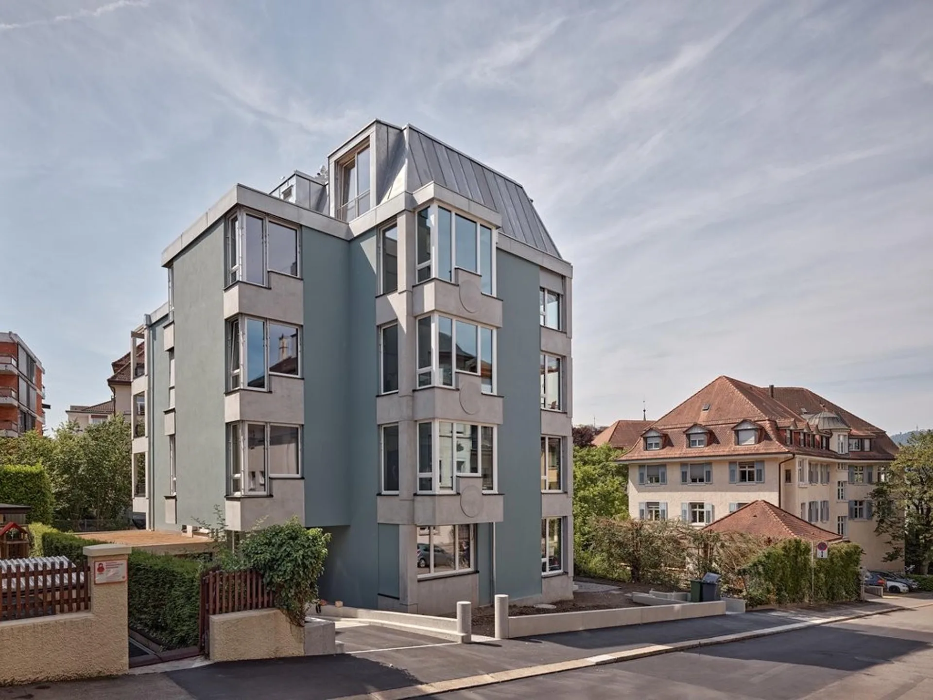 3.5-Zimmer-Attikawohnung in Zürich mit schöner Aussicht zu vermieten
