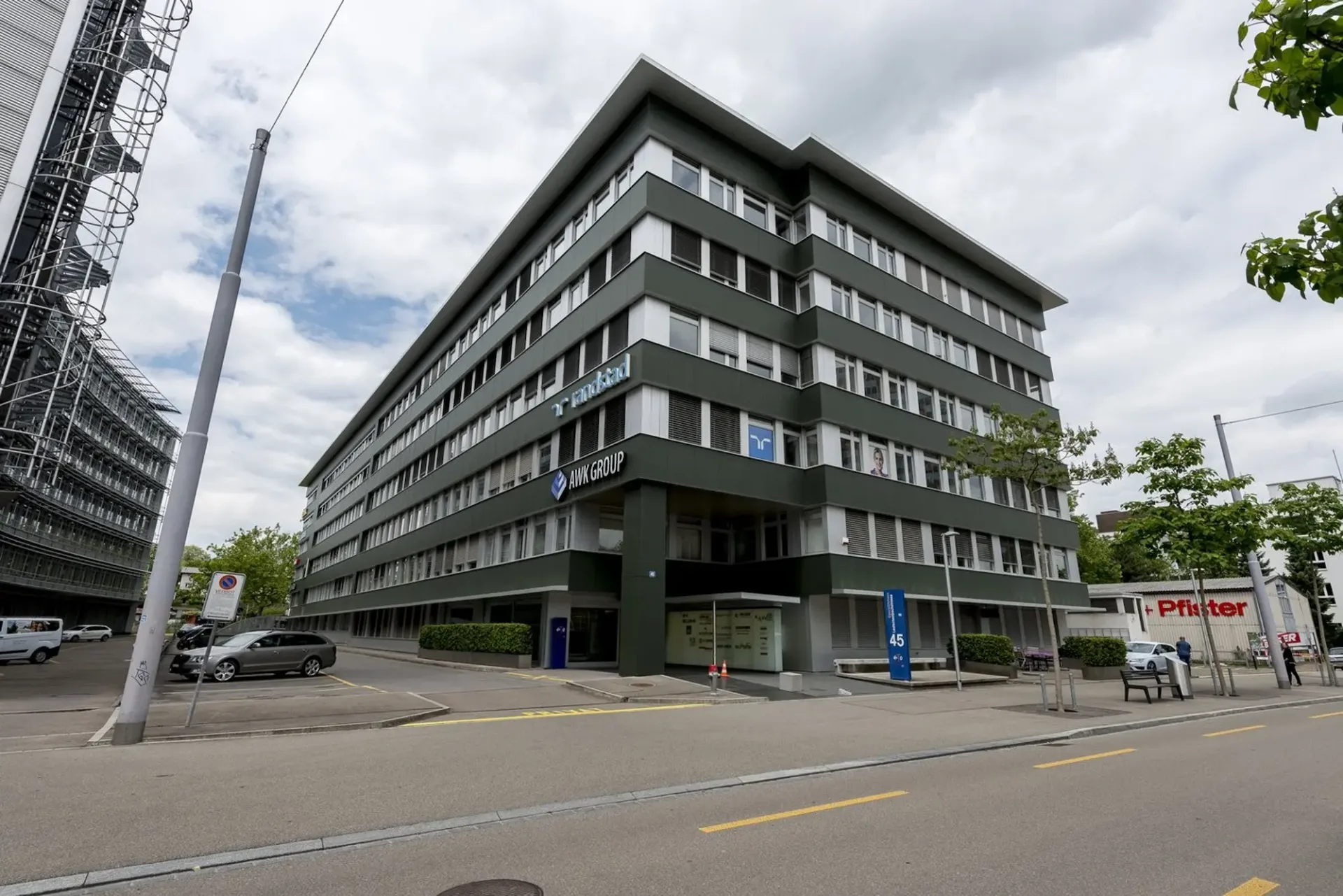 ""61 m2 Büro im pulsierenden Zürich-Oerlikon""