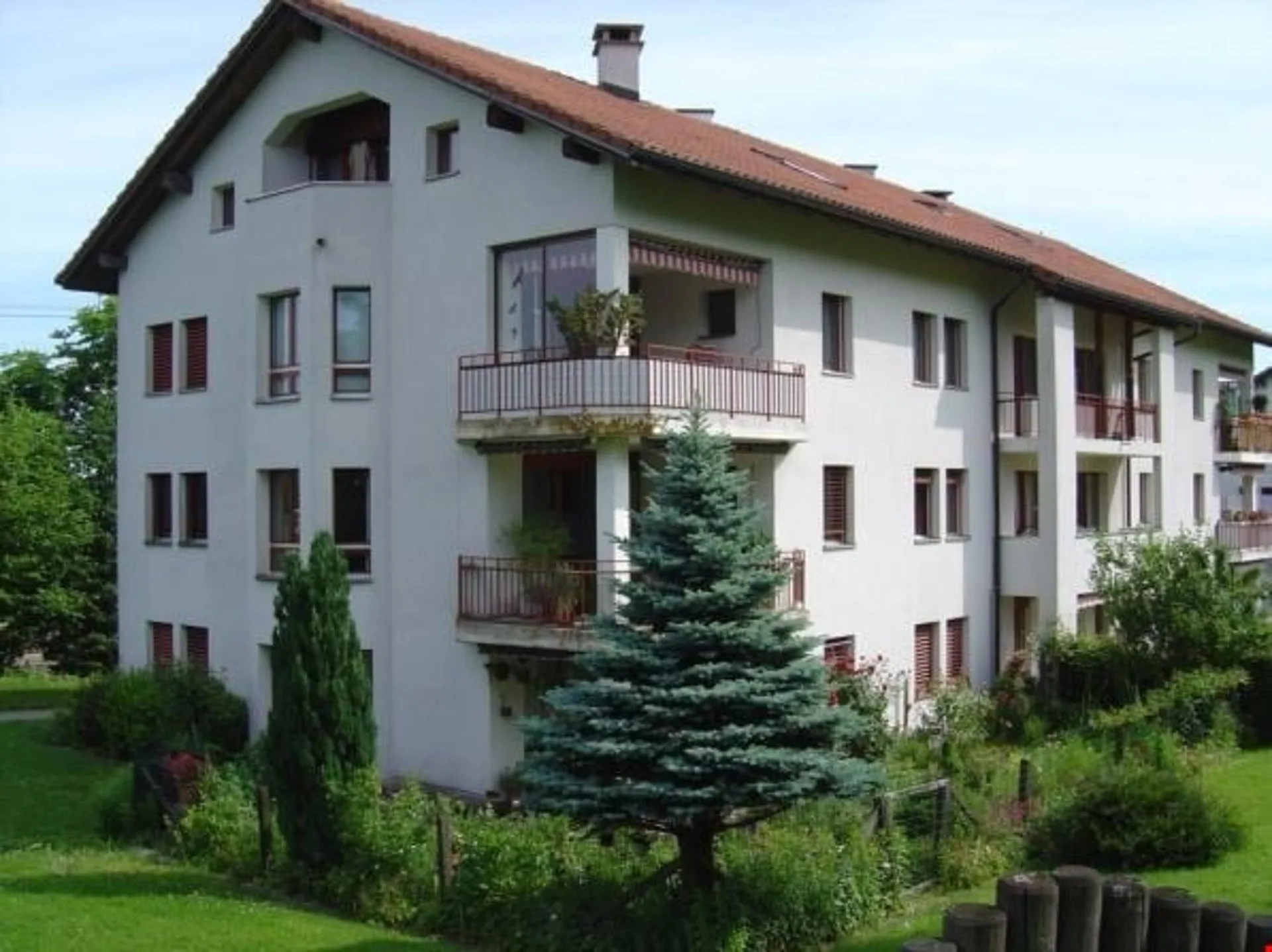 grosszügige 4.5-Zimmerwohnung (ca. 121 m2)