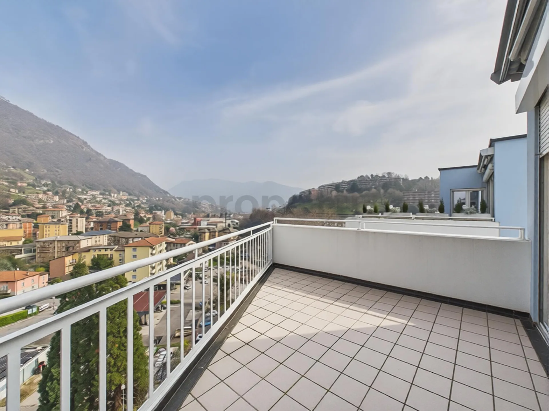 Appartamento 4.5 Locali Nuovo a Vacallo