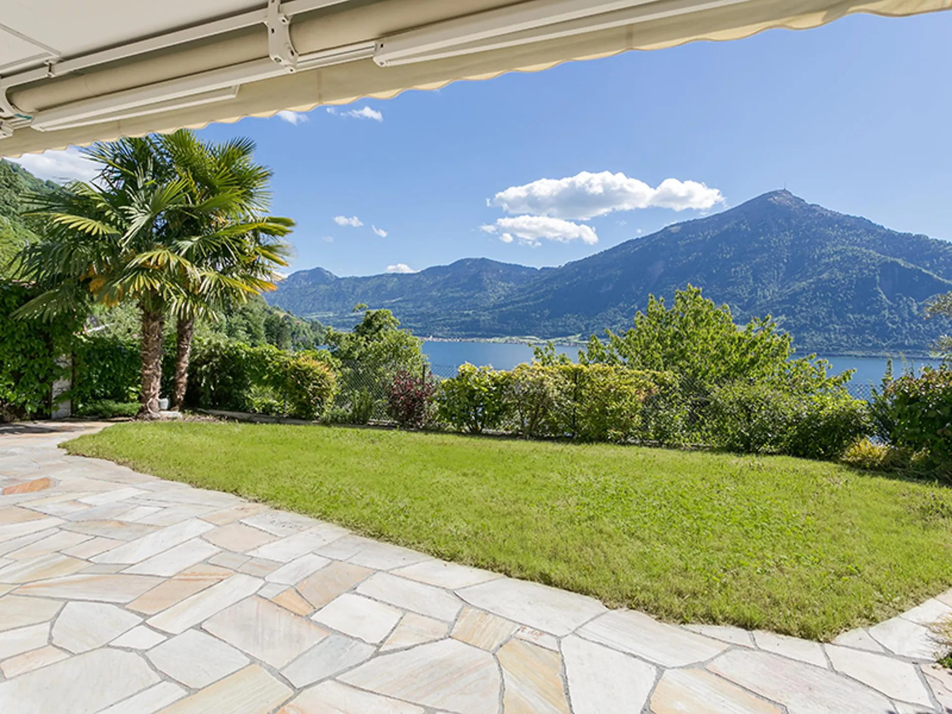 Horizon Walchwil | Casa angolare indipendente