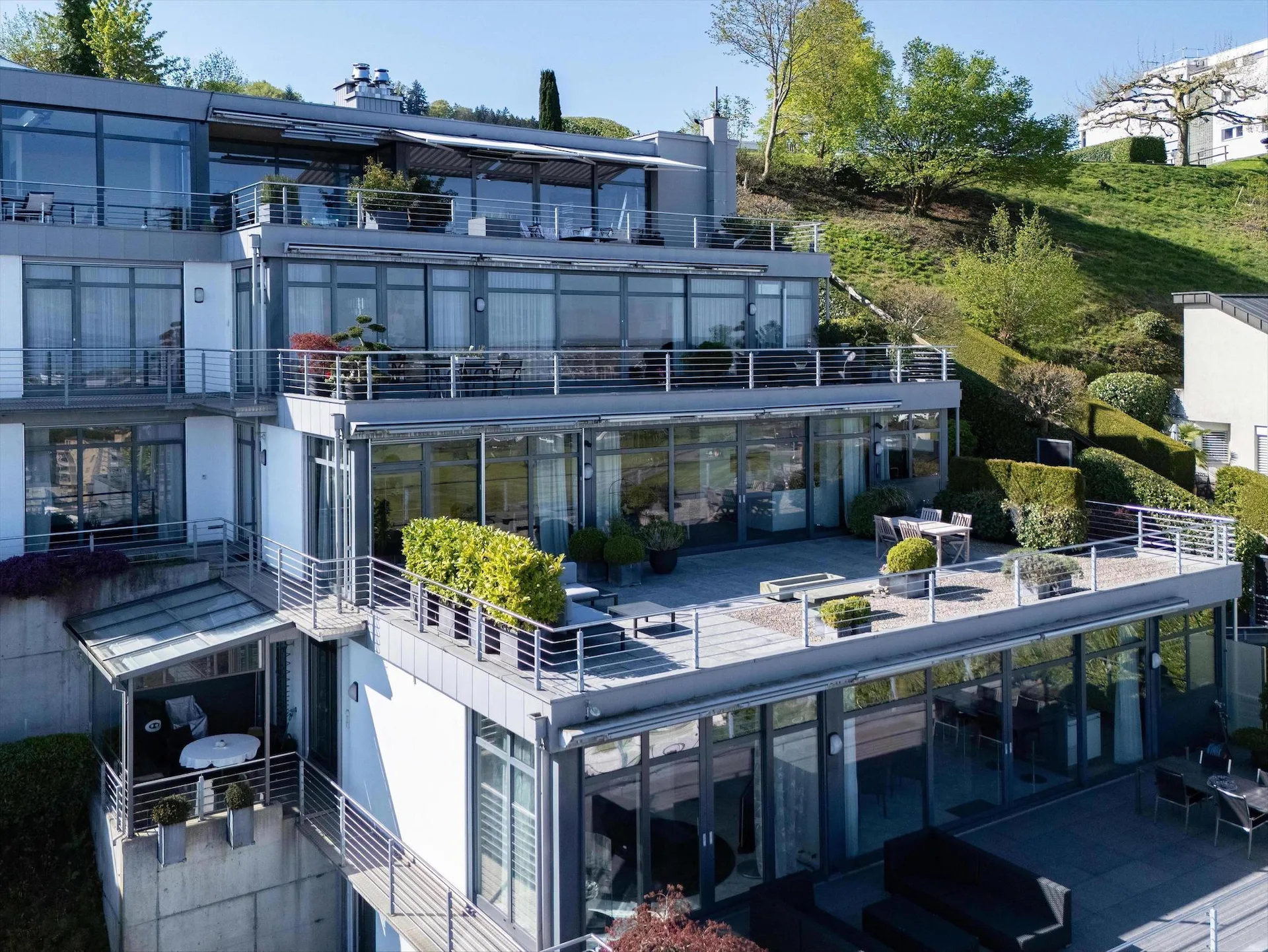 Terrassenhaus mit traumhafter Seesicht oberhalb des Bodensees