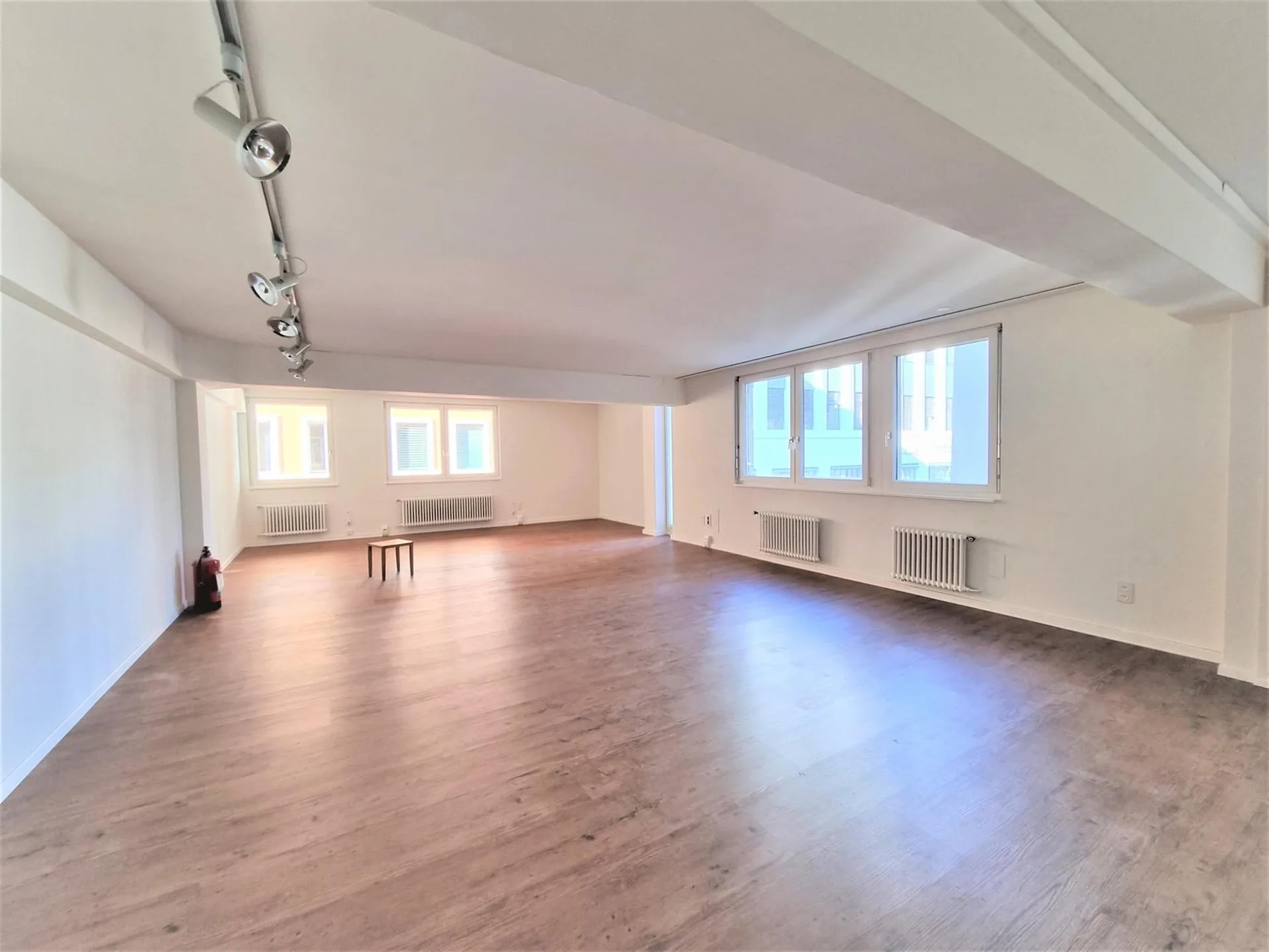 Modern loft apartment - centrally located