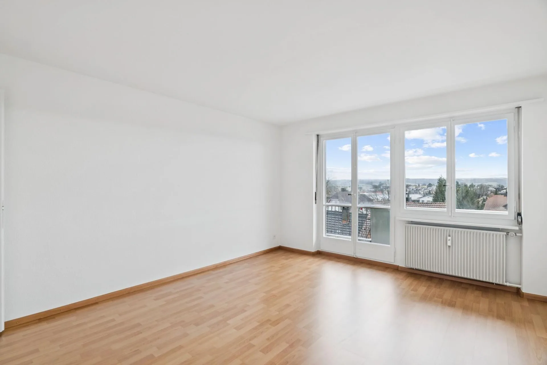 Jetzt einziehen - frisch renovierte Wohnung  ruhig, grün & zentral