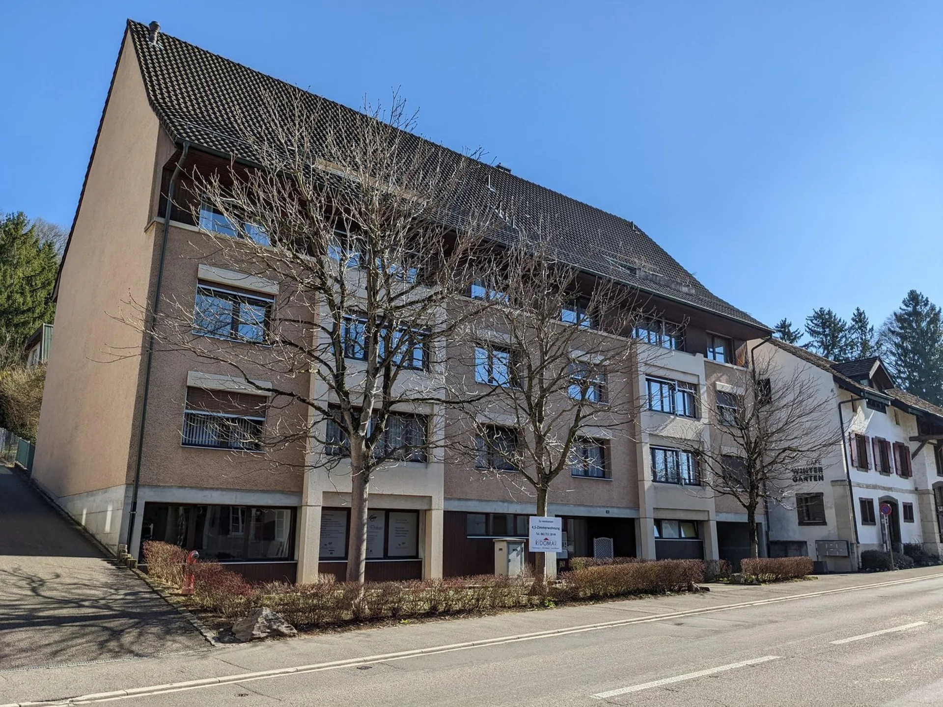 Appartement spacieux 4,5 pièces (105 m2) dans le vieux centre villageois de Münchenstein