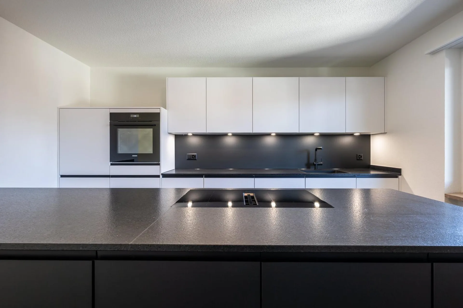 Appartamento 2.5 locali totally ristrutturato con 73m2 e ampliamento nello standard di proprietario cerca nuovo inquilino