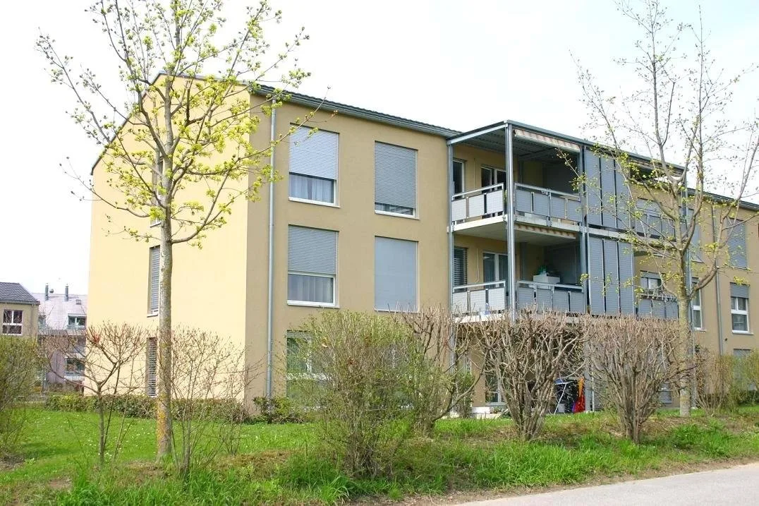 3.5-ZW à 78 m² im EG mit Gartensitzplatz