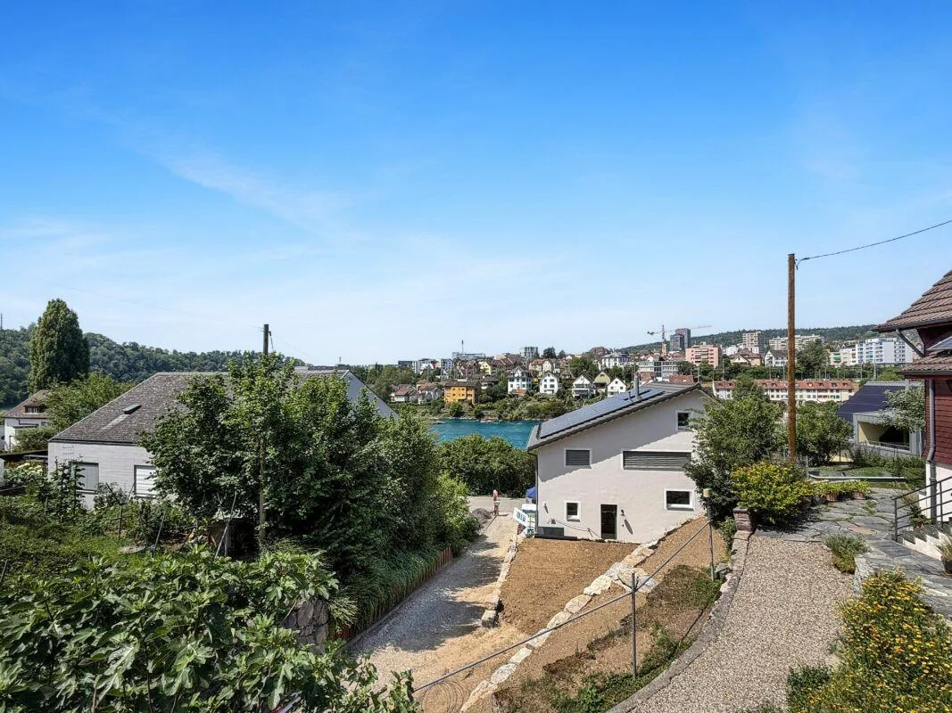 Grosszügige Traumwohnung in Flurlingen: Stadt trifft Natur
