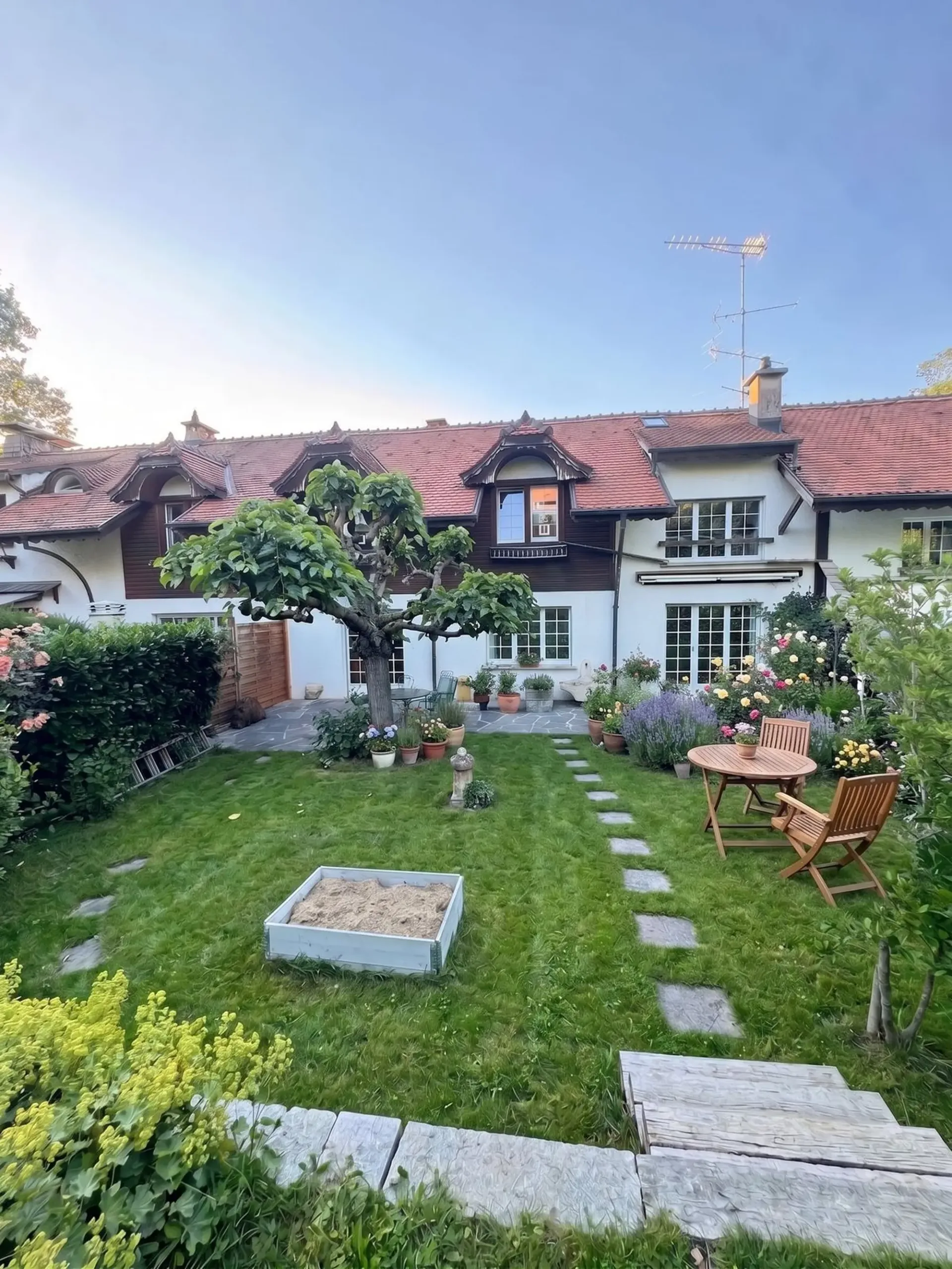 Charmante maison contiguë avec cachet