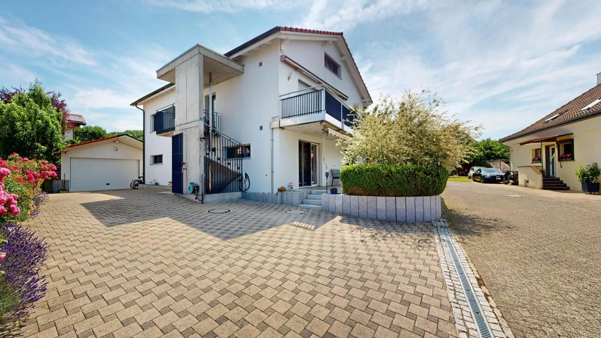8 Room Single-Family House with In-Law Suite