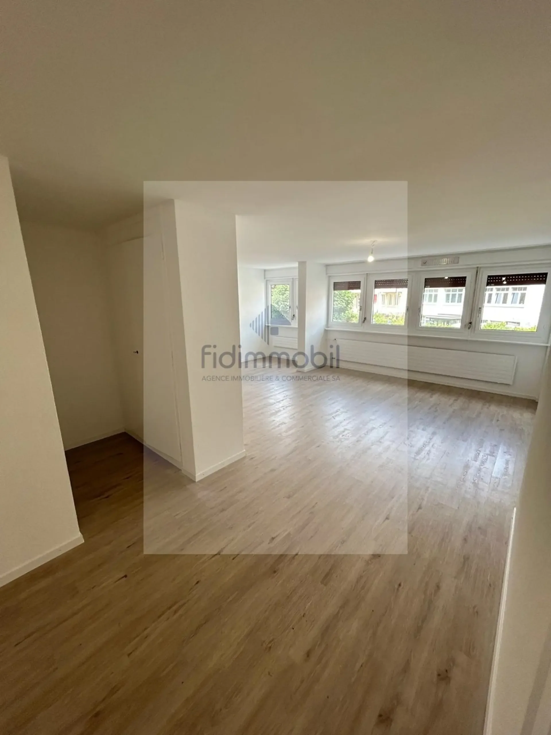 Appartement de 2 pièces au 8ème étage
