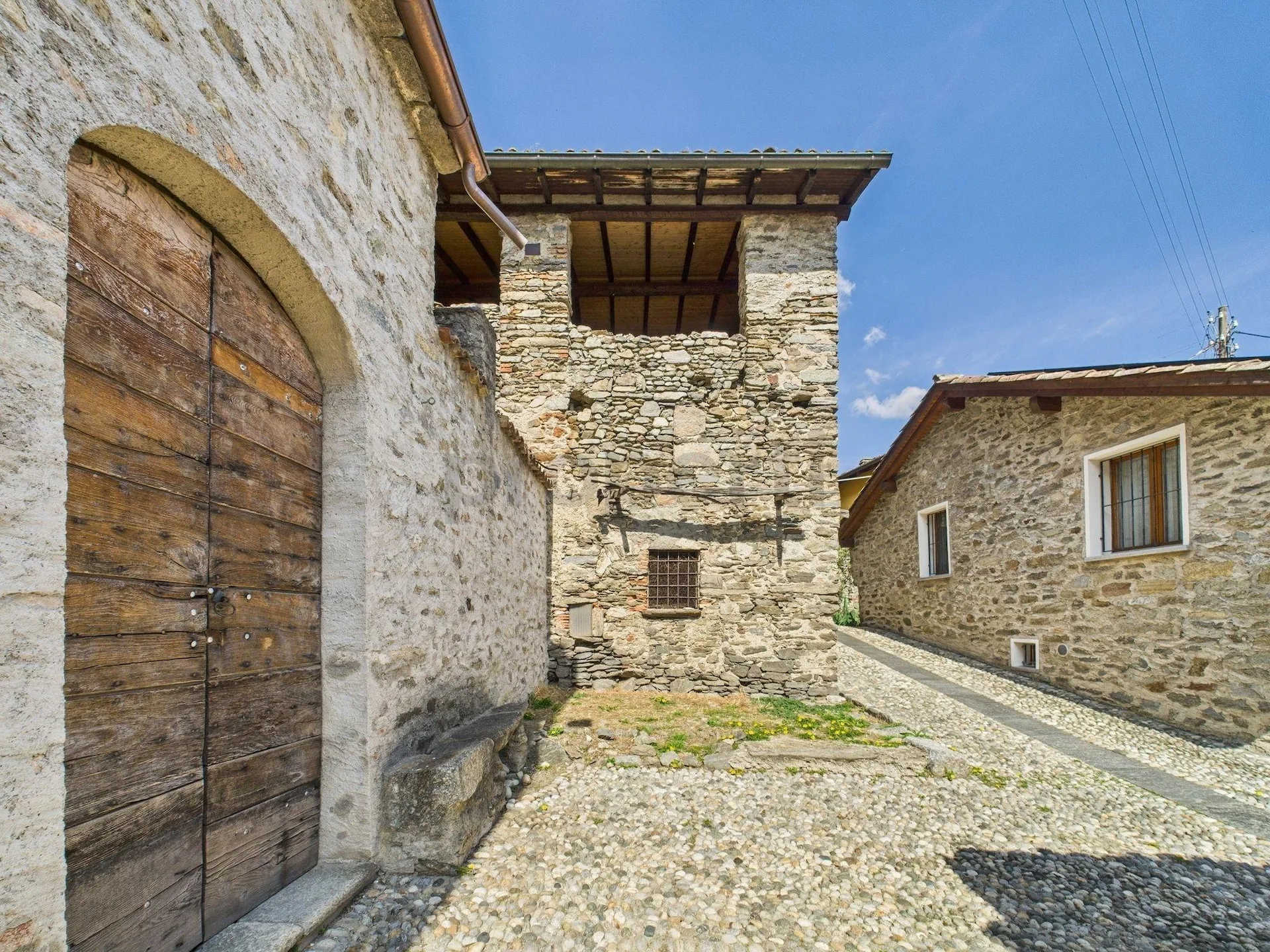 Rustico da ristrutturare nel cuore di Torricella/Taverne - Ottimo investimento