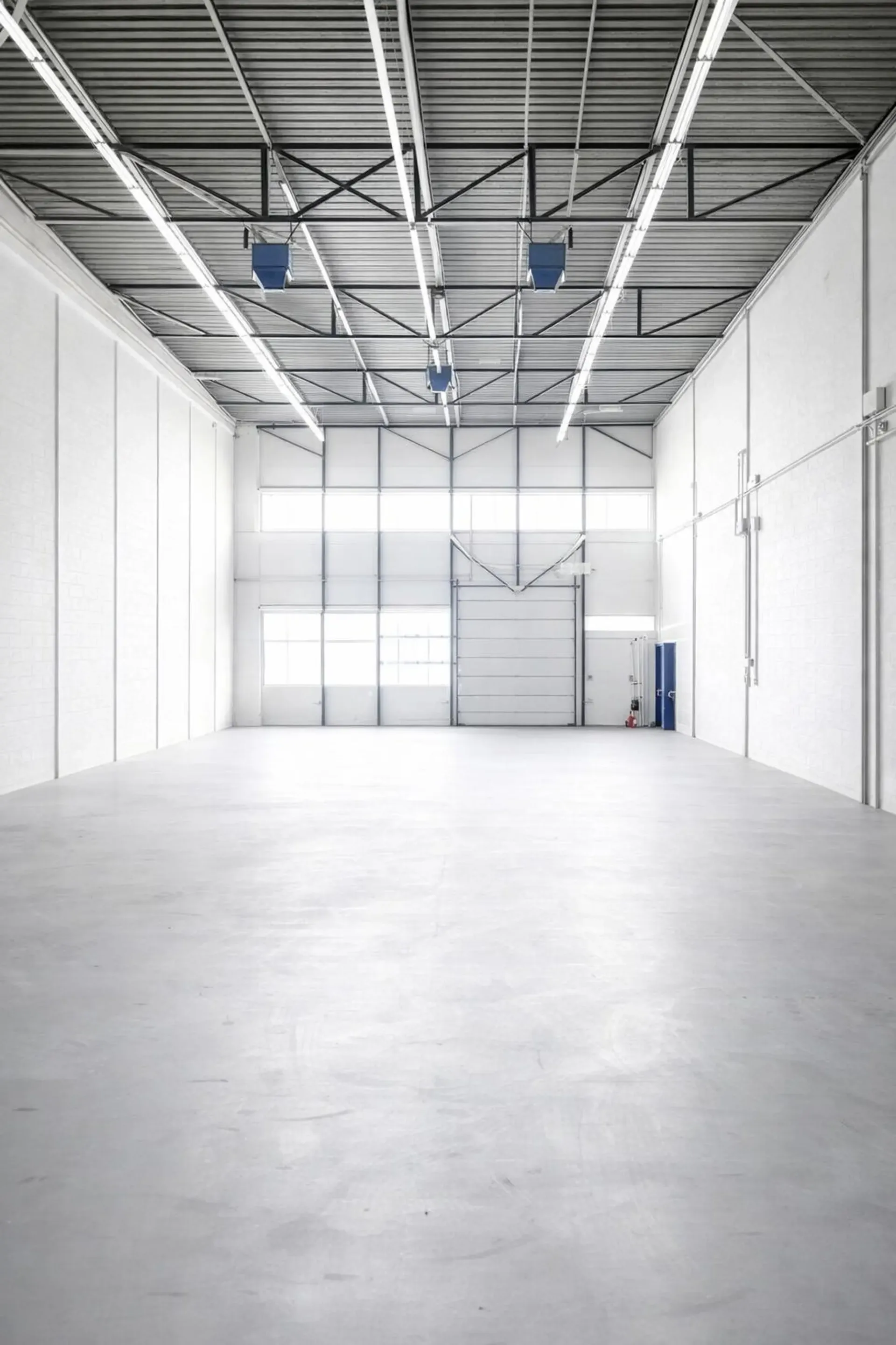Gewerbehalle 433 m2 zu vermieten per 01.08.2026