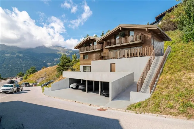 4.5/5.5-Zimmer-Chalet in Crans-Montana