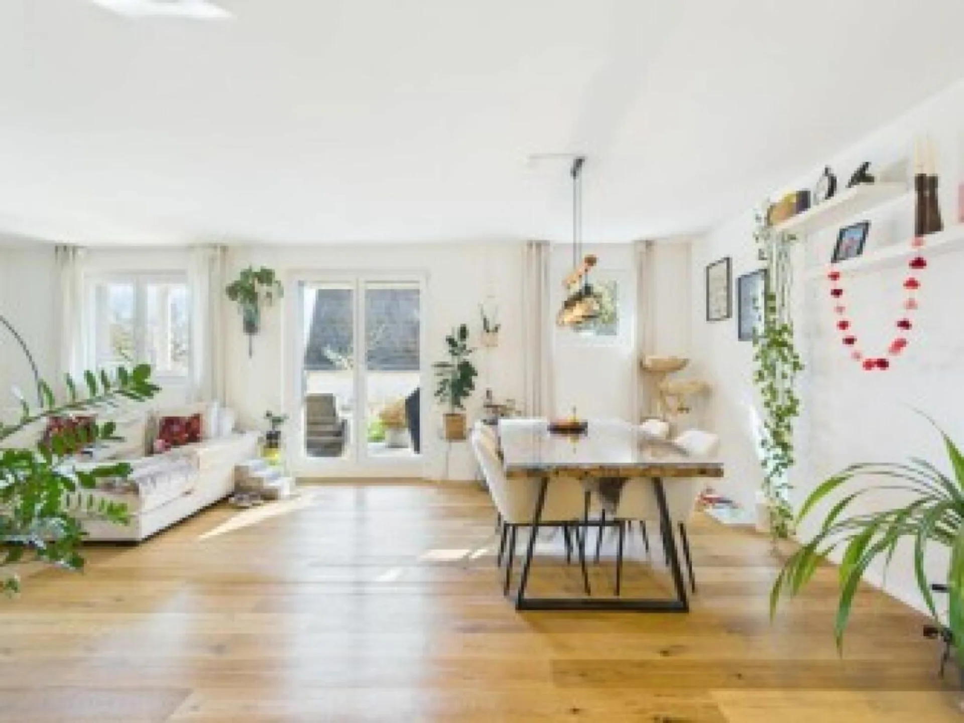 Garden apartment with quiet location in Birmenstorf