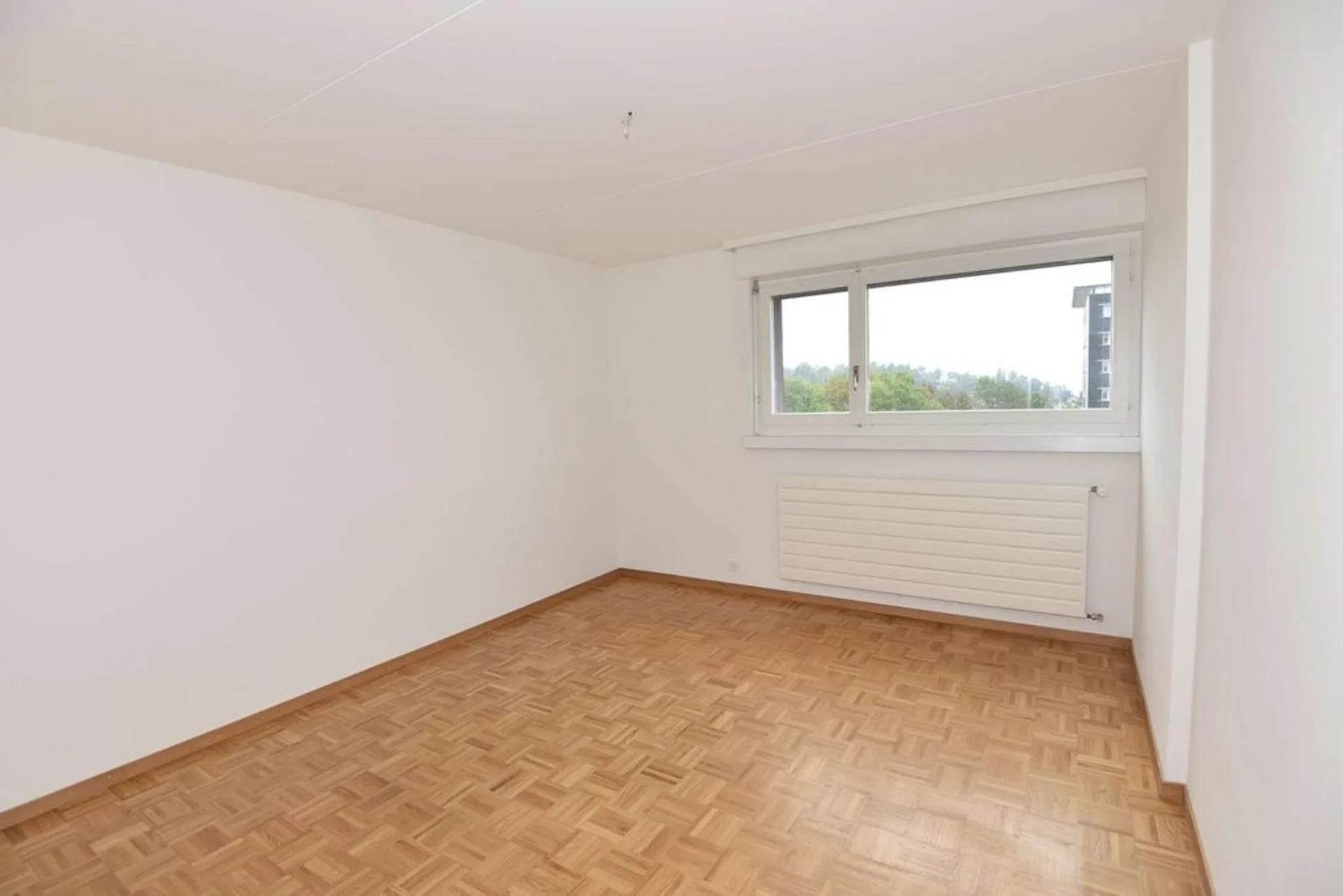 Agréable appartement de 3.5 pièces avec une vue sur le lac